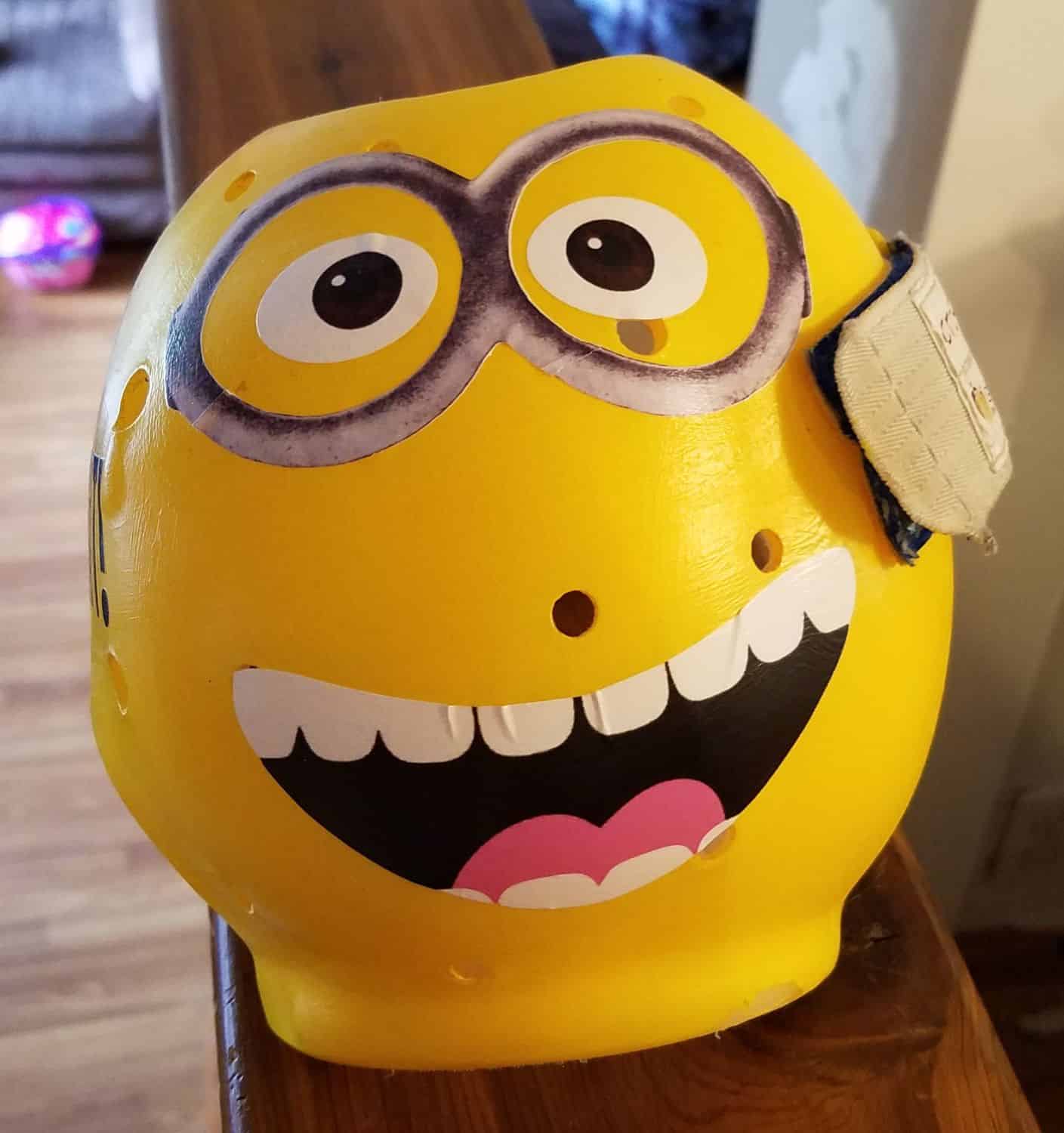 Minion Head cranial band decals - Image 15