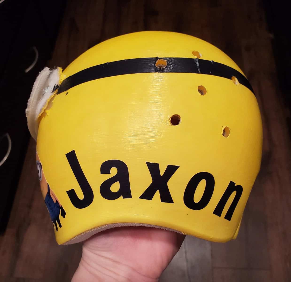 Minion Head cranial band decals - Image 23